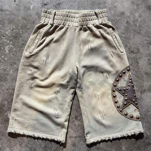 Custom Vintage Acid Wash Woven Mid Rise <b>Men's</b> <b>Shorts</b> Heavy Distressed Cotton Rivet Leather <b>Patch</b> Baggy Streetwear ODM Zipper Fly - Product Image 1
