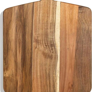 Planche à découper carrée en bois de noyer, planche à découper de haute qualité, planche à servir pour le fromage, planches à découper durables faites à la main - Product Image 1