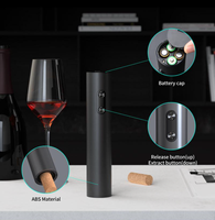 Ensemble ouvre-bouteille électrique 4-en-1 à piles avec verseur, aérateur, bouchon à vide et base de rangement