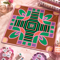 Tapis de Mahjong Pliable Géométrique Rétro de Luxe Personnalisé 33x33 Pouces en Néoprène Antidérapant, Ensemble Cadeau de Poker, Vente en Gros OEM/ODM