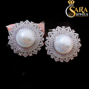 Pendientes de Moissanita Radiante de Calidad, Chapados en Plata Fina, con Forma de Flor, Corte Brillante Redondo, Engaste de Garras, Joyería de Lujo para Mujer - Product Image 4