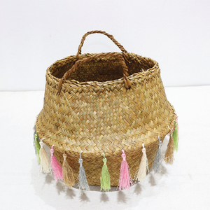 Panier de rangement en rotin naturel tressé avec poignées, pompons colorés, bol décoratif d'art populaire, panier d'organisation multi-usages - Product Image 6