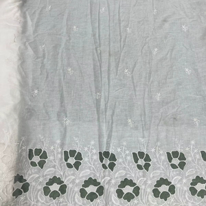 Tissu non tissé HONEY LACE Mall Chanderi en coton et soie doux, avec de belles broderies, pour lehengas et saris de mariée, mariage - Product Image 2