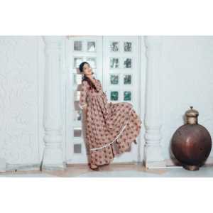 Ensemble assorti Kurta floral violet brun avec manches trois-quarts, taille XS - Product Image 1