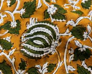 VEER HANDIRCRAFTS Tela de Algodón con Estampado Floral y de Follaje, 53/54 Pulgadas, Peso Medio, Transpirable, Tejida, Decoración para el Hogar, de Rajasthan - Product Image 4