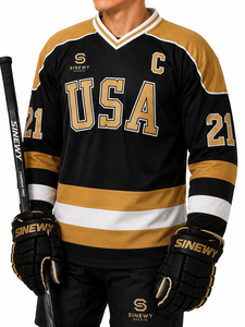 เสื้อฮอกกี้น้ำแข็ง SINEWY SPORTS USA สีดำทอง สำหรับผู้ชาย แบบคอวี แขนยาว ระบายเหงื่อได้ดี - Product Image 3