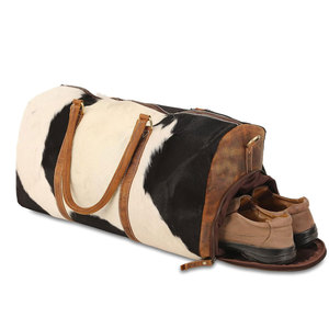 Bolsos de lona de piel de vaca transpirables de última moda nueva moda diferentes colores disponibles bolsos de lona de cuero de vaca - Product Image 3