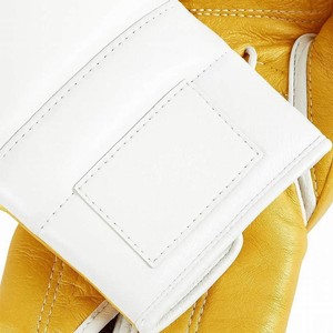 Fabrication de gants de boxe professionnels sur mesure de haute qualité, blancs et dorés, 100% cuir, gants de boxe de compétition personnalisés - Product Image 3