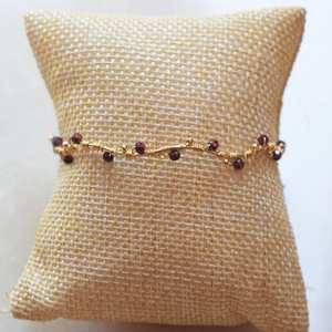 กำไลข้อมือรูปทรงหยักประดับพลอยโกเมน ดีไซน์เรียบหรูสำหรับสาวๆ ผู้หญิง ของขวัญวันเกิด ทำจากเงินแท้ 925 ชุบทอง 14k - Product Image 3