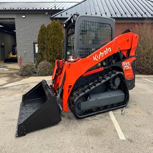 Chargeuse compacte Kubota avec moteur puissant, construction robuste et système hydraulique efficace pour la construction - Product Image 3