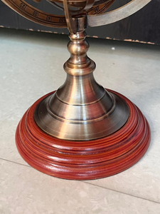 Sphère armillaire en laiton antique, globe céleste personnalisé, globe astronomique fait main avec base en bois, pour bureau de direction - Product Image 2