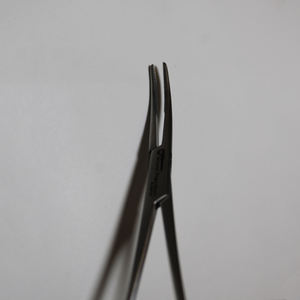 Pinzas Hemostáticas Quirúrgicas Kelly de 140 mm, Marca WORLD PRECISION SURGICAL, Uso en Cirugía General, Directo de Fábrica - Product Image 6