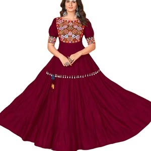 Gamthi y Mirror Work Rajasthani vestido largo especial de tamaño libre para boda y fiesta colección 2024 - Product Image 1