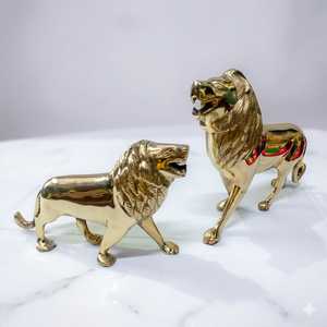 Escultura de León de Latón Pulido de Lujo, Decoración de Mesa Art Deco, Figura de Animal Hecha a Mano para Comedor, Sala de Estar, Oficina, Hotel - Product Image 1