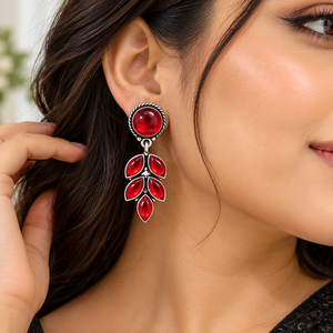 Pendientes Colgantes de Latón con Piedra Roja, Estilo Artístico |   Venta al por Mayor Directa de Fábrica OEM ODM - Product Image 2