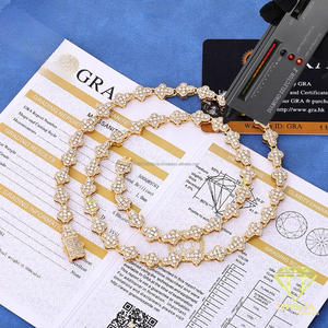 Collar de Plata de Ley 925 con Motivo Floral y Diamantes de Moissanita, con Eslabones en Tono Dorado, Joyería Elegante de Moda para Venta al por Mayor - Product Image 1