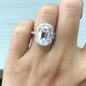 Anillo de compromiso clásico blanco chapado en rodio con halo de moissanita, corte cojín, pavé, joyería de boda para mujer - Product Image 3