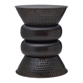 Table d'appoint en métal artisanale, conçue pour les maisons modernes, mettant en valeur une esthétique unique, une qualité fiable et une silhouette attrayante. - Product Image 2