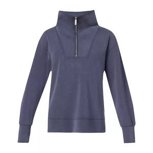 Sudadera de alta calidad para mujer, personalizada, moderna, con cremallera de un cuarto, cálida y antiarrugas para la temporada de invierno. - Product Image 1