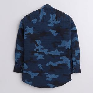 Camisa de manga larga Polka Tots con estampado militar y parche de camuflaje - Azul - Product Image 2