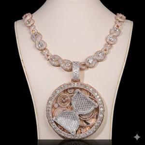 Pendentif Millionaire Shine de Haute Qualité en Moissanite, Argent 925 et Or, avec Diamants et Clarté VVS - Product Image 1