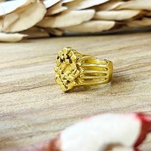 Top Choice Nugget <b>Ring</b> Minimalist Brass Band <b>Ring</b> For Men 18k Gold Plated Textured Hip Hop <b>Statement</b> <b>Ring</b> For Wholesale/OEM/ODM - Product Image 2