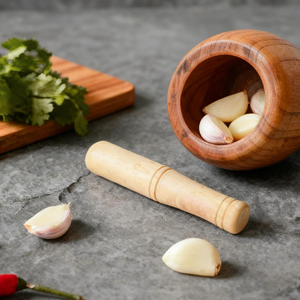 Mortero y Pilón de Madera Reutilizables, Duraderos y Ecológicos, Hechos a Mano, para Especias, Hierbas, Ajo y Jengibre, Utensilio de Cocina - Product Image 4