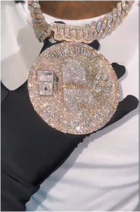 จี้เงินแท้ทรงกลมขนาดใหญ่ประดับเพชรโมอิสซาไนต์ VVS ระดับพรีเมียม 925 พร้อมตัวอักษรแบบกำหนดเองสำหรับสร้อยคอ - Product Image 4