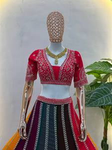 Stylish Indian <b>Designer</b> <b>Lehenga</b> With Embroidered Organza And Tulle V-Neck Short Sleeve A-Line Floor-Length Bohemian Ethnic Wear - Product Image 4