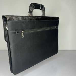 Material resistente al viento y al agua. Piel duradera con textura de pelo. Bolsa para portátil. Secado rápido y sostenible. Maletín para portátil con textura de pelo. Portátil. - Product Image 4