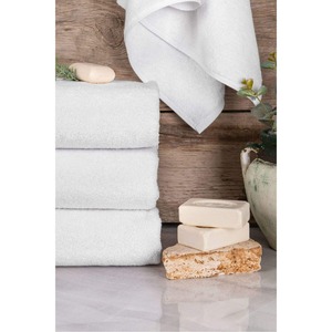 Serviette de bain en coton pur 550 GSM de haute qualité, blanche, en tissu éponge, douce, durable, très absorbante, idéale pour les hôtels. En promotion. - Product Image 4