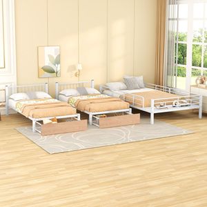 Letto a castello triplo in metallo bianco con cassetti e sponde di protezione, modello Overlook - Product Image 3