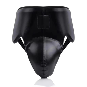 Gants de boxe MMA personnalisés en cuir véritable, ensemble de sparring avec absorption des chocs et design respirant - Légers, unisexes, OEM - Product Image 3