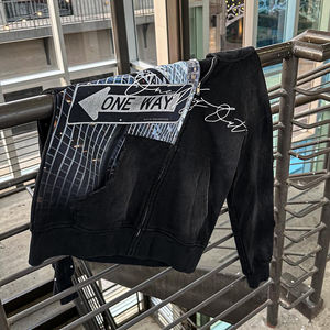 Sweat à capuche en molleton 100% coton de qualité supérieure, tissu doux et respirant, coupe classique, idéal pour l'été et le quotidien, look décontracté et élégant, avec poches. - Product Image 4