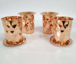 Vaso de cobre macizo para agua con acabado vintage y construcción duradera, perfecto para beber a diario y para regalar. - Product Image 1