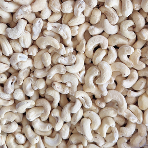 Offres Spéciales Noix de Cajou de Haute Qualité en Gros W180, Grains de Noix de Cajou du Vietnam Grade WW320, Santigo Cashew Vietnam OEM, ODM - Product Image 1