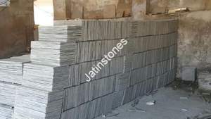 Dalles en pierre d'ardoise gris argenté, finition naturelle lisse, pour revêtement mural, sol, patio, allée de jardin, dalles décoratives extérieures - Product Image 3