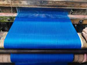 Rollo de Tela Tejida de PP Reciclado para Bolsas de Compra, Diseño a Rayas Ecológico, Material de Embalaje Laminado Resistente - Product Image 4