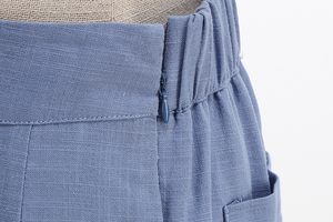 Pantalon large élastique pour femme, style vintage, avec doubles poches arrière - Product Image 4