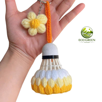 Porte-clés en crochet mignon en forme de volant de badminton, fait main en coton laitier, pendentif de sac avec breloque fleur, cadeau pour les amateurs de badminton, vente en gros