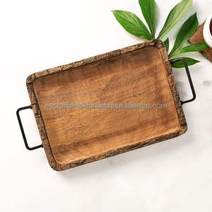 Plateau de service écologique décoratif en bois d'acacia élégant poignée en fer à bordure rectangulaire faite à la main pour le bureau à domicile - Product Image 3