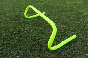 Cônes d'agilité écologiques durables en PVC pour l'entraînement de football et de football Haies de vitesse en plastique pour le fitness et le développement de la vitesse - Product Image 6