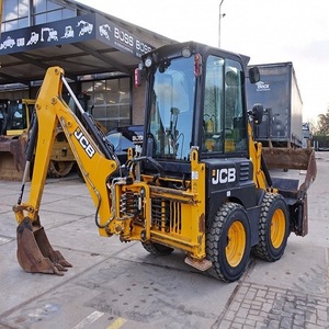 รถตักล้อยาง JCB 1CX ที่เชื่อถือได้ พร้อมพลังไฮดรอลิกที่มีประสิทธิภาพ แขนตักที่แข็งแรง และการออกแบบที่ใช้งานได้จริงสำหรับงานก่อสร้าง - Product Image 3
