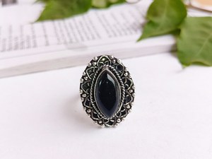 Bague en onyx noir naturel plaqué argent sterling pour femme, pierre précieuse certifiée IGI, design vintage, sans nickel, bijou unique fait main - Product Image 6