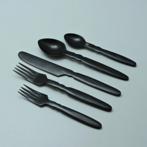 ชุดช้อนส้อมฮอร์นรูปการออกแบบหรูหราชุดช้อนส้อมฮอร์นจากธรรมชาติ - Product Image 1