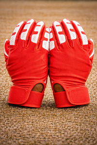 Guantes de Receptor de Fútbol Americano con Diseño Gráfico Personalizado, Palma de Alto Agarre para Pedidos de Equipo, Fabricación OEM - Product Image 5