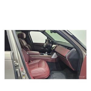 Land Rover Range Rover P530 AB 2024/12, 10,670 km, Caja de Cambios Automática, Asientos de Cuero, Volante a la Izquierda, con Cámara Trasera - Product Image 3