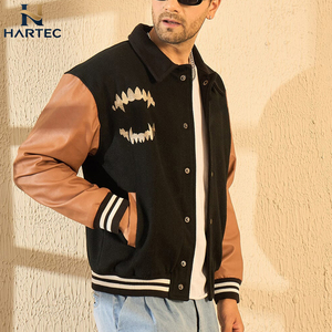 Dernier style de veste de baseball universitaire pour homme en laine avec manches en cuir, col à revers et broderie graphique, style streetwear - Product Image 2