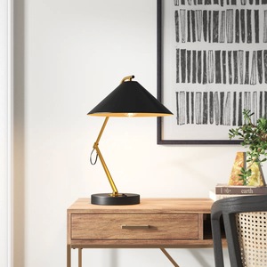 Lámpara de Mesa Moderna de Lujo en Latón con Pantalla de Tela, Elegante Iluminación Decorativa para Dormitorio y Sala de Estar - Product Image 2