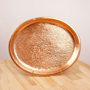 Plateau de luxe ovale en cuivre martelé doré, vaisselle de mariage, centre de table décoratif pour hôtel, assiette décorative pour la maison et restaurant - Product Image 1